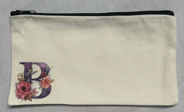 Trousse initiale fleurie